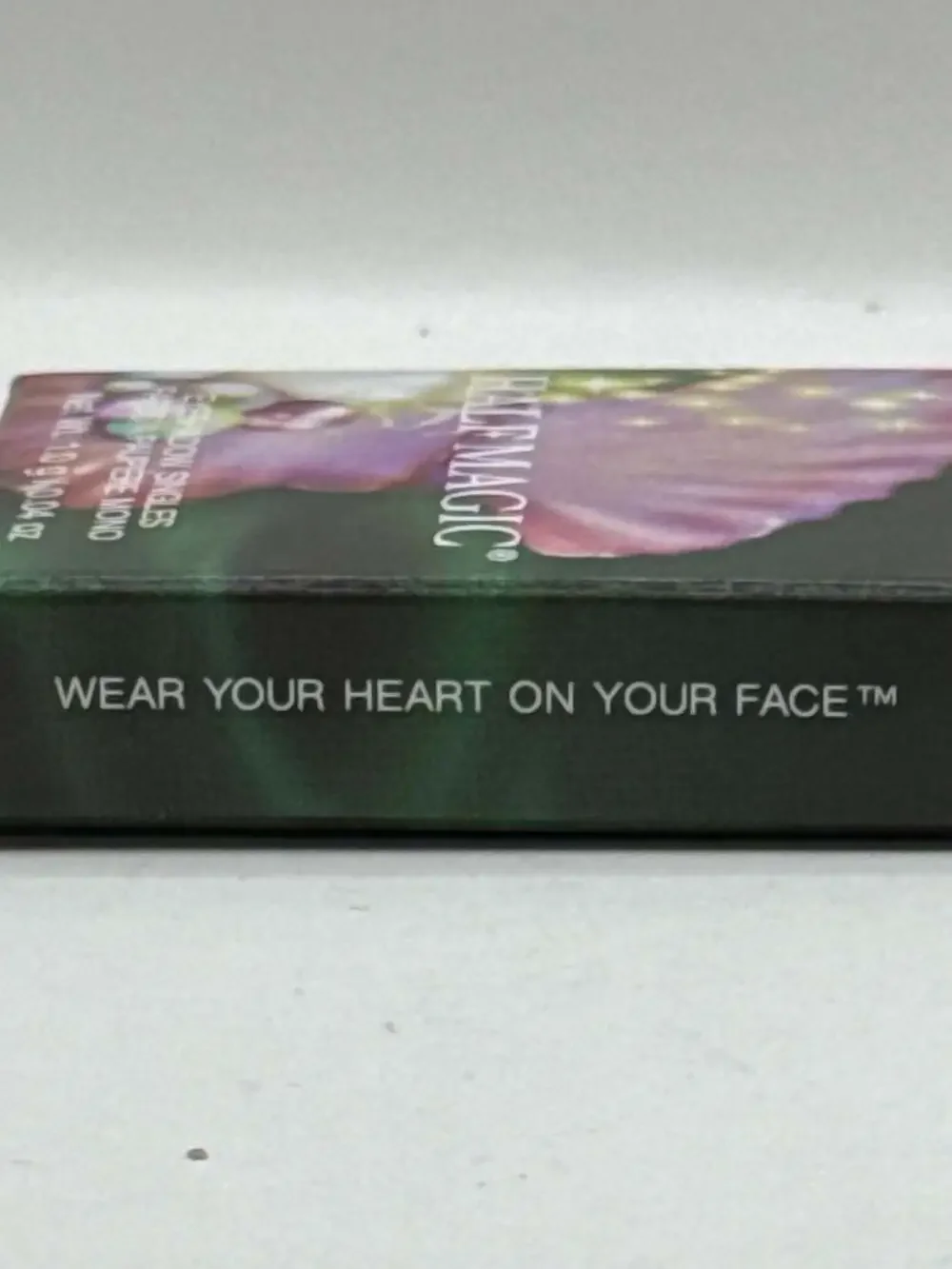 Half Magic Possessed Pearl Eyeshadow Single Duochrome